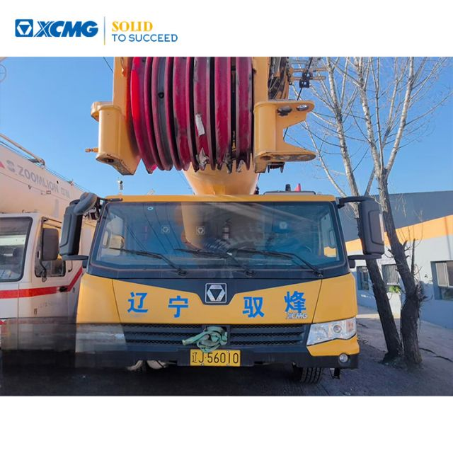 XCMG Official Secondhand XCA130L8C Telescopic Boom Crane with Good Condition
